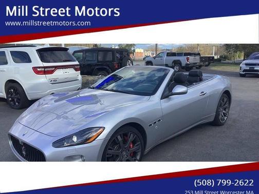 GRAY 2011 Maserati GranTurismo S