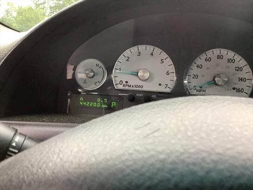 2005 Ford Thunderbird Deluxe