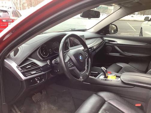 2016 BMW X6 xDrive50i