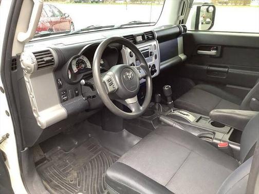 2012 Toyota FJ Cruiser Base