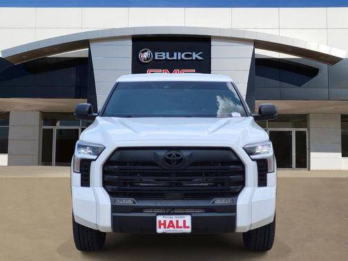 2025 Toyota Tundra SR