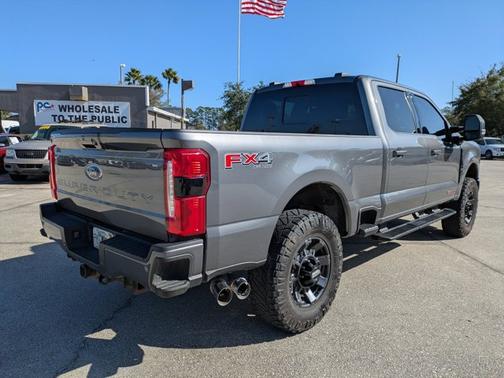2023 Ford F-250 LARIAT