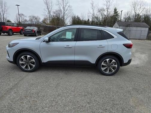 2025 Ford Escape Platinum