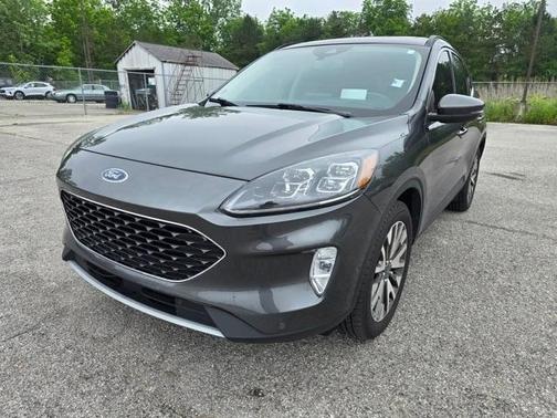 2020 Ford Escape Titanium