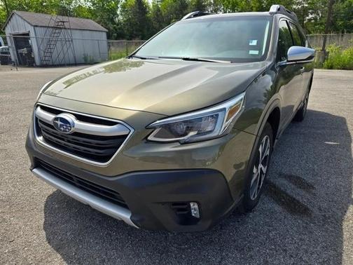 2022 Subaru Outback Touring XT