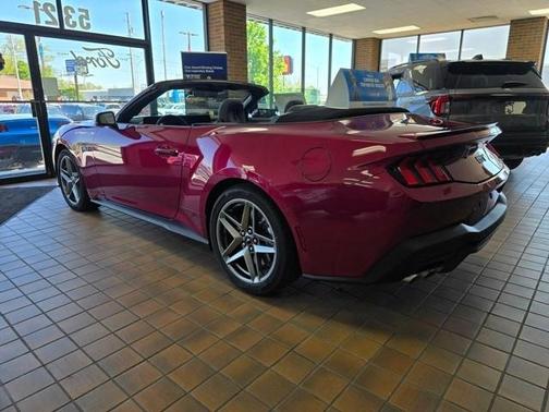 2025 Ford Mustang GT Premium