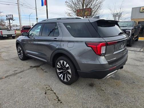 2025 Ford Explorer Platinum