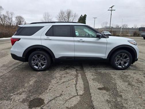 2026 Ford Explorer 