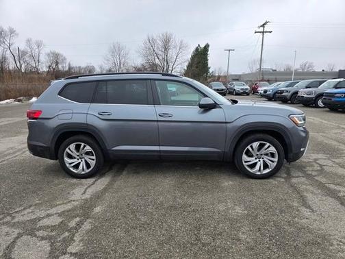 2021 Volkswagen Atlas 2.0T SE w/Technology