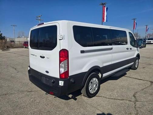 2024 Ford Transit-350 XLT