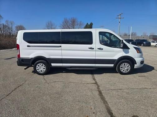 2024 Ford Transit-350 XLT