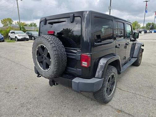 2012 Jeep Wrangler Unlimited Sahara