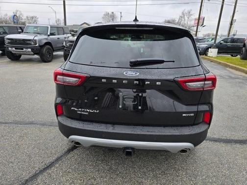 2025 Ford Escape Platinum