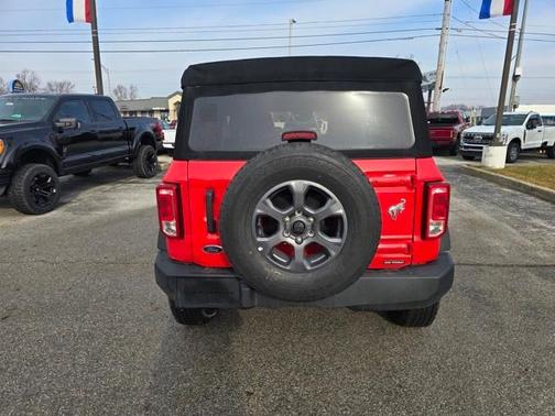 2022 Ford Bronco Base