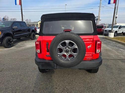 2022 Ford Bronco Base