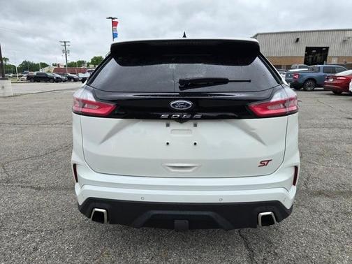 2024 Ford Edge ST