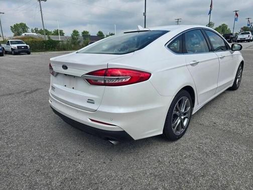 2019 Ford Fusion SEL