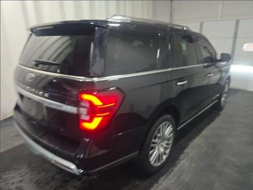 2022 Ford Expedition Platinum