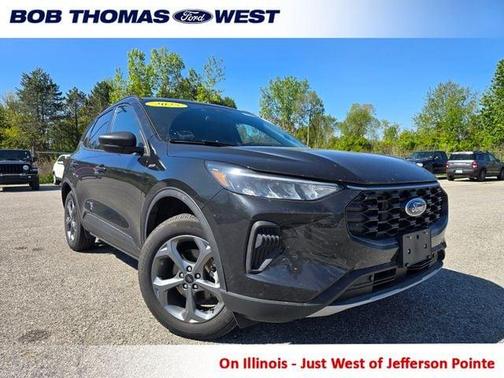 Black Metallic 2025 Ford Escape ST-Line