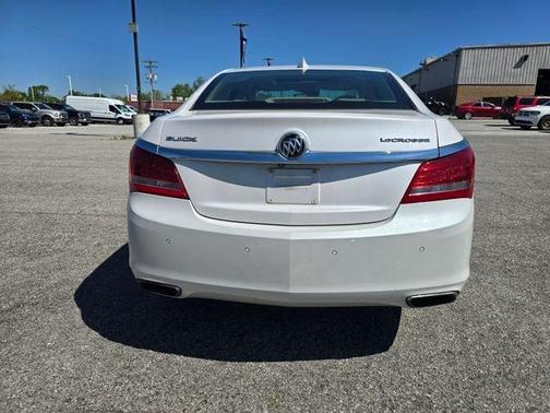 White Frost Tri-Coat 2015 Buick LaCrosse Leather
