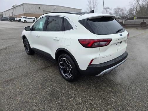 2026 Ford Escape Platinum