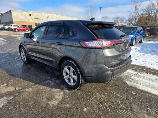 2017 Ford Edge SE