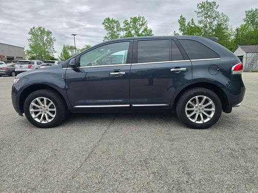 Quartz 2013 Lincoln MKX Base
