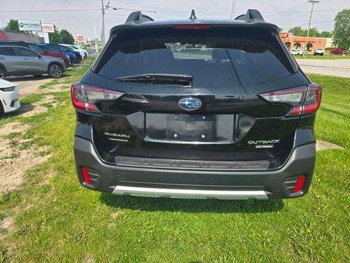 Crystal Black Silica 2020 Subaru Outback Limited