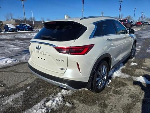 2019 INFINITI QX50 ESSENTIAL