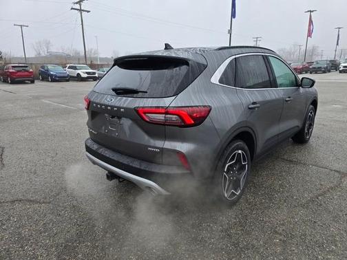 2026 Ford Escape Platinum