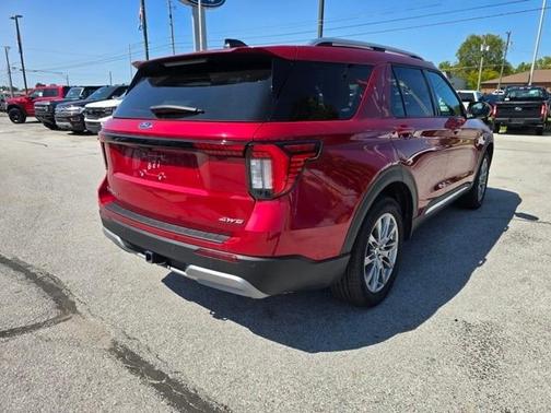 2025 Ford Explorer Platinum