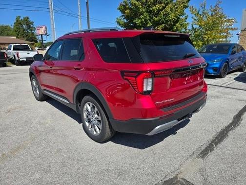 2025 Ford Explorer Platinum
