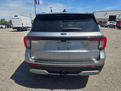 Silver Metallic 2025 Ford Explorer Platinum