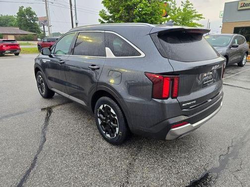 Gravity Gray 2024 Kia Sorento S