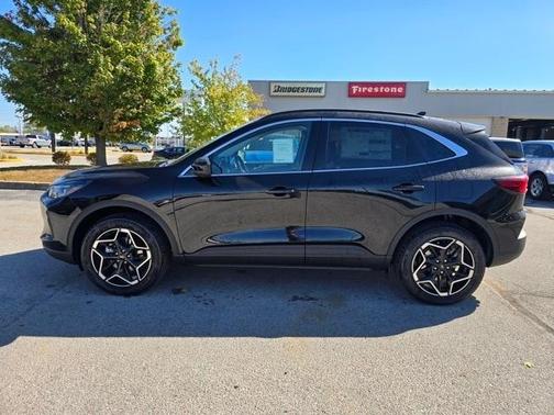 2026 Ford Escape Platinum