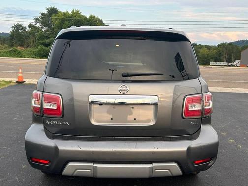Gun Metallic 2017 Nissan Armada SL