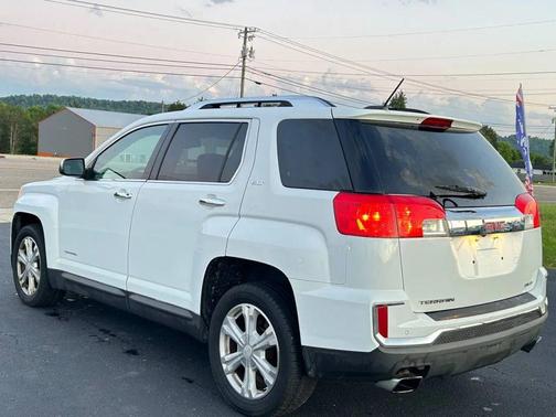 White 2016 GMC Terrain SLT
