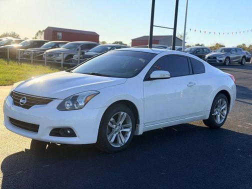 Winter Frost Pearl 2012 Nissan Altima 2.5 S