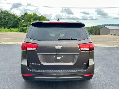 Titanium Bronze 2017 Kia Sedona LX