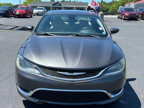 Granite Crystal Metallic Clearcoat 2015 Chrysler 200 Limited