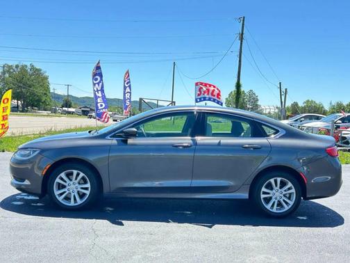Granite Crystal Metallic Clearcoat 2015 Chrysler 200 Limited