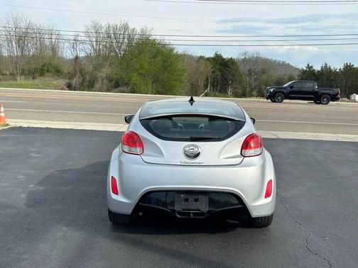 Ironman Silver 2016 Hyundai Veloster Base