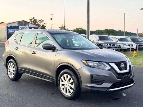 Gun Metallic 2018 Nissan Rogue S