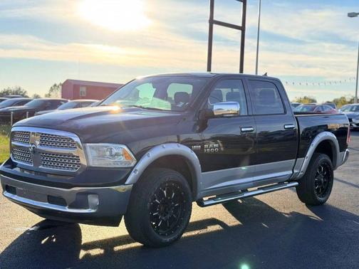 Black Clearcoat 2014 RAM 1500 Laramie