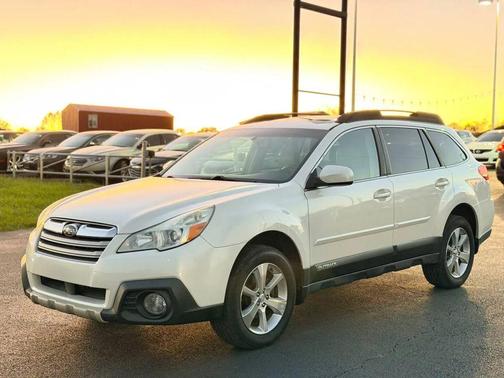 Satin White Pearl 2014 Subaru Outback 2.5i Limited