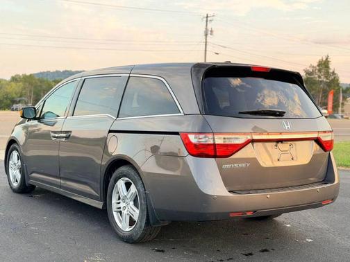 Gray 2012 Honda Odyssey Touring