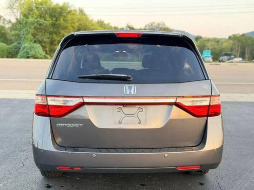 Gray 2012 Honda Odyssey Touring