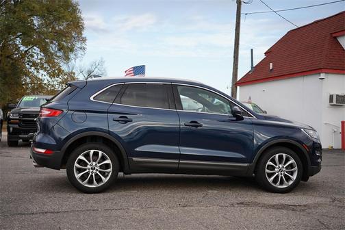 2017 Lincoln MKC Select