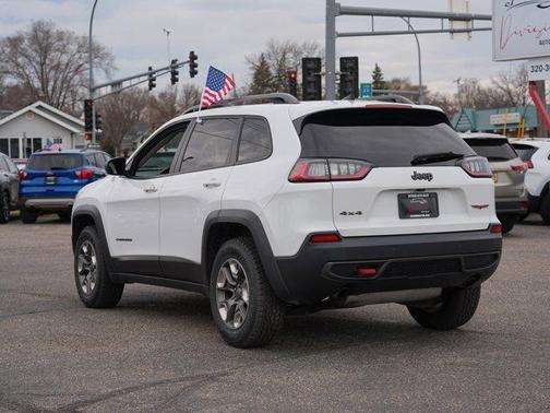 Bright White Clearcoat 2019 Jeep Cherokee Trailhawk Elite