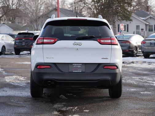 2016 Jeep Cherokee Latitude